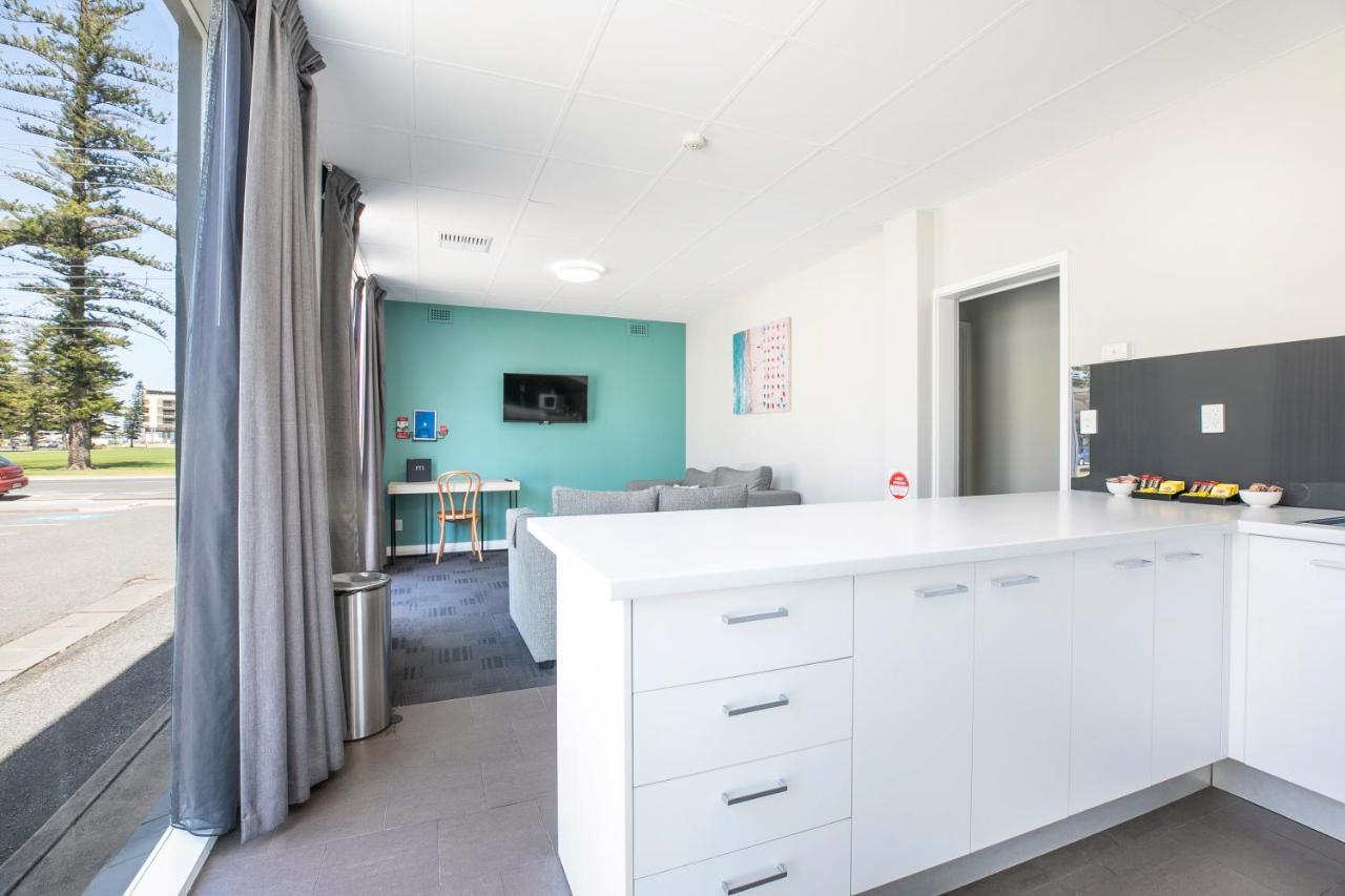 Nightcap At Watermark Glenelg Adelaida Exterior foto