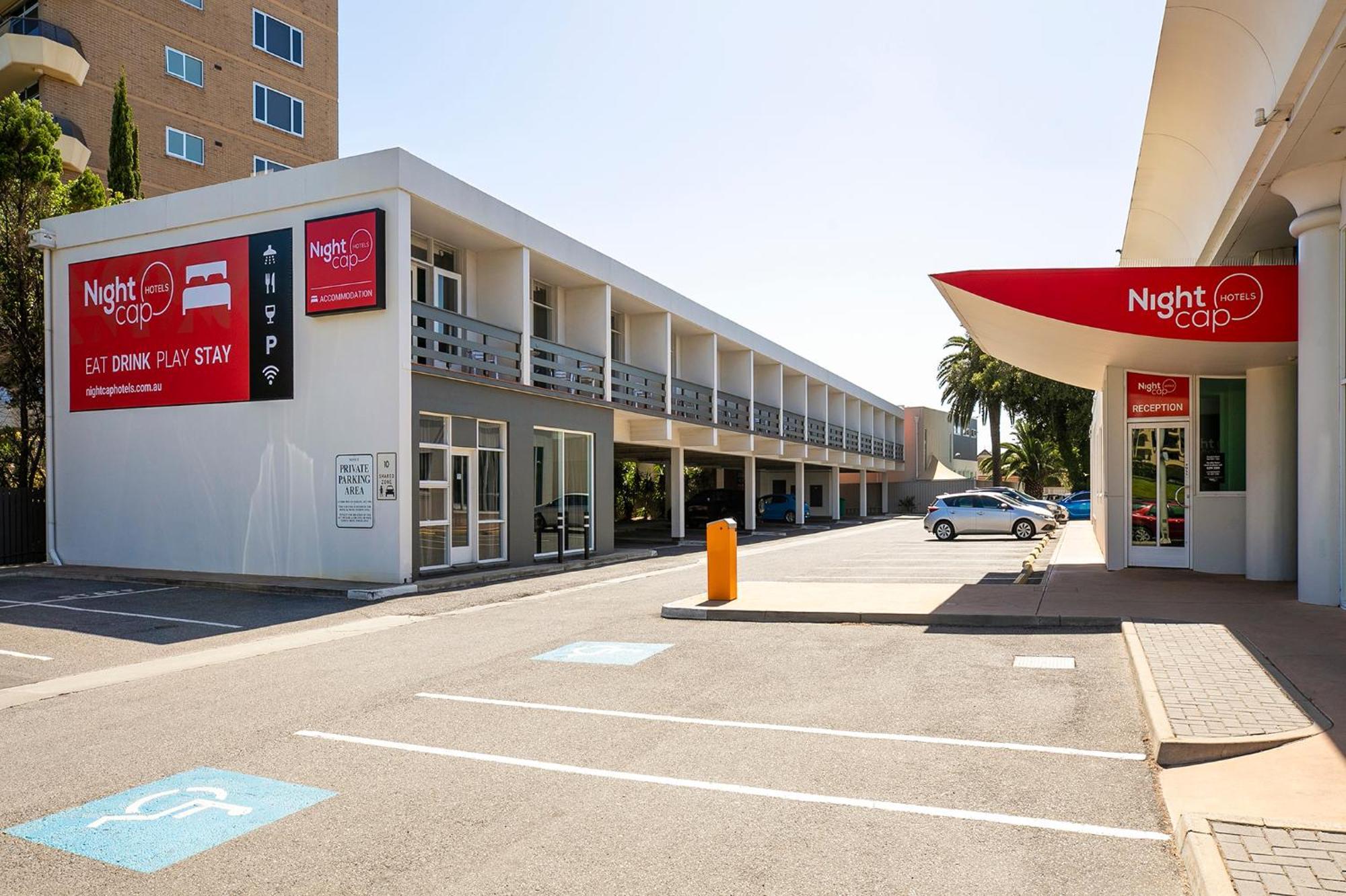 Nightcap At Watermark Glenelg Adelaida Exterior foto
